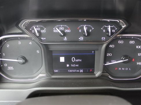 Used 2022 GMC Sierra 2500 AT4 w/ AT4 Preferred Package AWD/4WD image 29