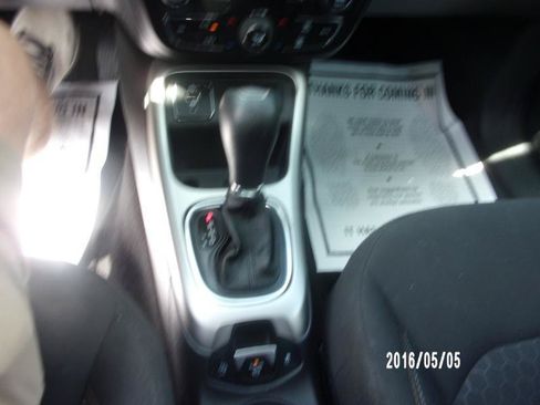 Used 2019 Jeep Compass Sport FWD image 18
