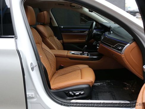 Used 2020 BMW M760i xDrive w/ Luxury Rear Seating Package image 31