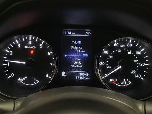 Used 2017 Nissan Rogue Sport SL FWD image 23