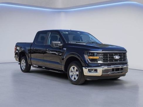Certified 2025 Ford F150 XL w/ Equipment Group 103A High RWD image 2