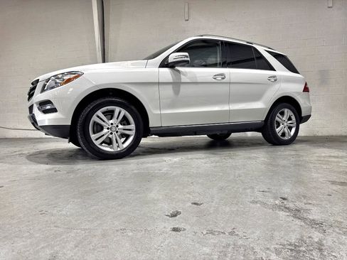 Used 2015 Mercedes-Benz ML 350 4MATIC image 21