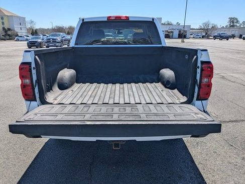 Used 2018 Chevrolet Silverado 1500 LT w/ All Star Edition image 13