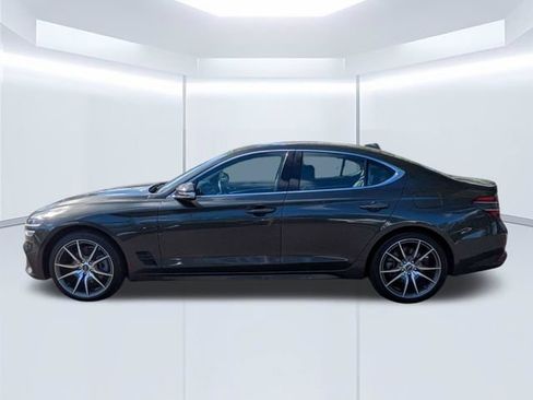 Used 2023 Genesis G70 2.0T AWD/4WD image 8