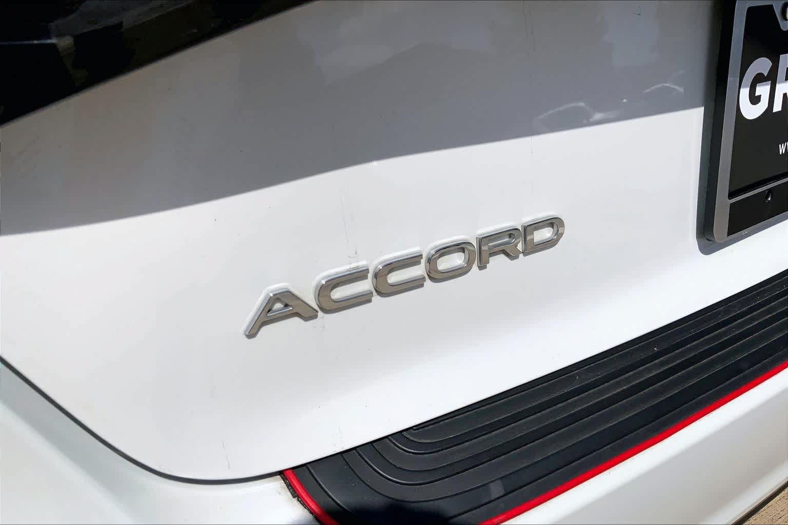 Used 2024 Honda Accord EX image 10