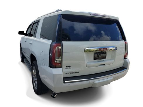Used 2018 GMC Yukon Denali AWD/4WD image 3