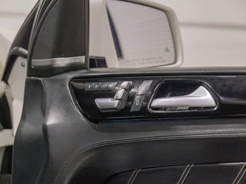 Used 2016 Mercedes-Benz GL 63 AMG 4MATIC image 55