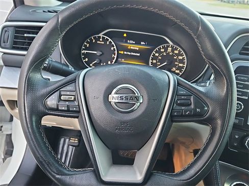 Used 2017 Nissan Maxima 3.5 SV image 20