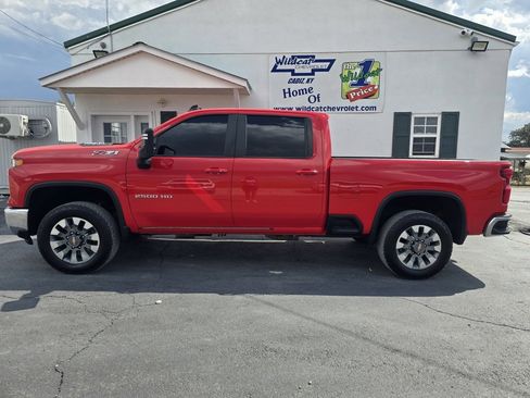 Used 2025 Chevrolet Silverado 2500 LT w/ All Star Edition image 5