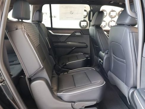 New 2026 GMC Acadia Denali w/ Super Cruise Package FWD image 22