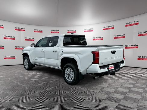New 2026 Toyota Tacoma SR5 AWD/4WD image 7