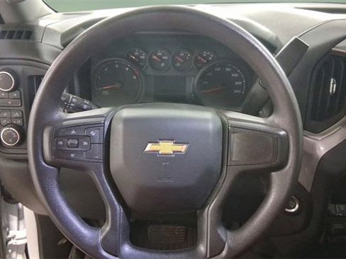 Used 2024 Chevrolet Silverado 2500 Custom w/ Custom Value Package image 13