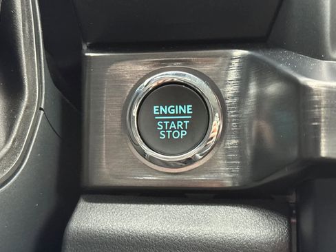 Certified 2025 Ford F350 Lariat w/ Lariat Ultimate Package image 22