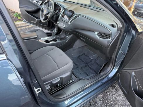 Used 2019 Chevrolet Malibu LT image 20