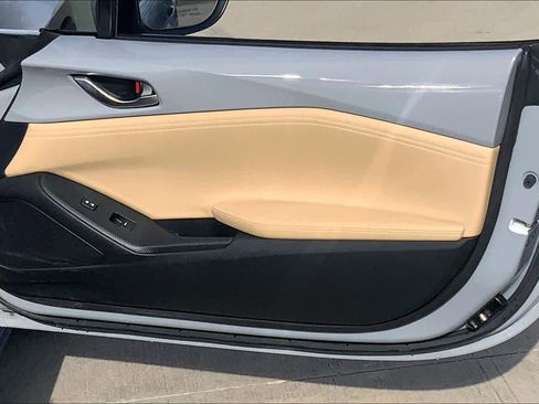 Certified 2024 MAZDA MX-5 Miata RF Grand Touring image 18