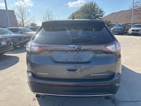 Used 2016 Ford Edge Titanium image 6
