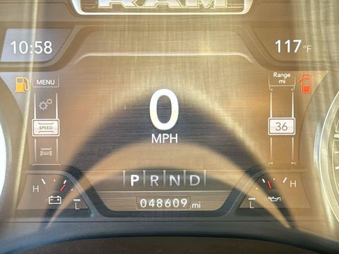 Used 2021 RAM 1500 Laramie RWD image 11