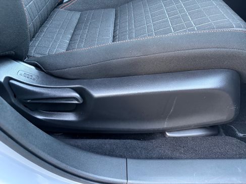 Used 2024 Honda HR-V Sport image 32
