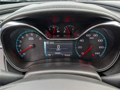 Used 2015 Chevrolet Impala LT w/ Convenience Package image 24