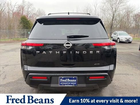 New 2026 Nissan Pathfinder SV image 6