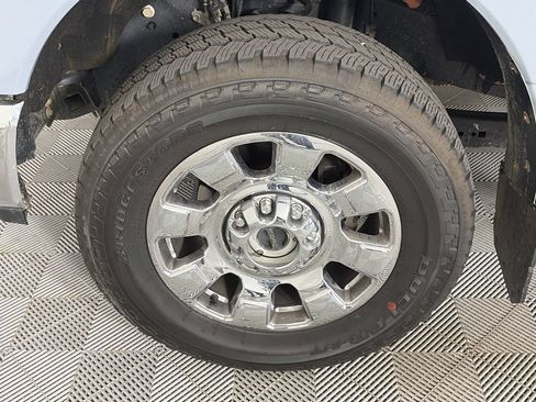 Used 2025 Ford F350 Lariat AWD/4WD image 8