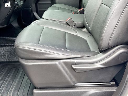 Used 2021 Chevrolet Silverado 1500 W/T w/ WT Value Package image 19