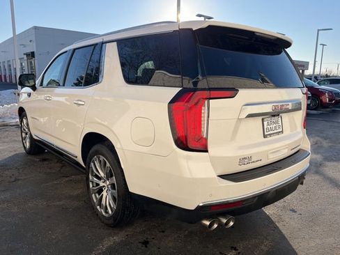 Used 2023 GMC Yukon Denali w/ Denali Reserve Package image 4