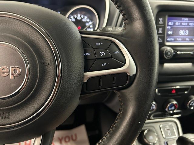 Used 2018 Jeep Compass Latitude AWD/4WD image 24