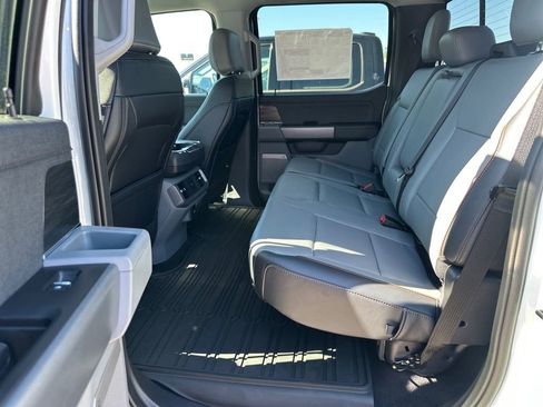 New 2025 Ford F150 Lariat w/ Equipment Group 501A Mid image 9