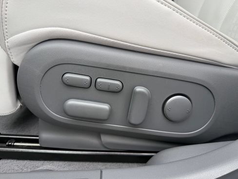 Certified 2024 Hyundai Ioniq 5 Limited RWD image 31