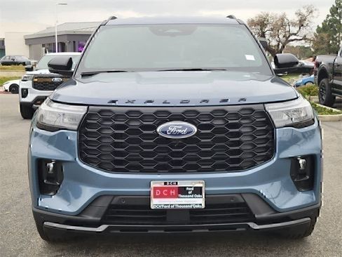 Used 2026 Ford Explorer ST-Line RWD image 9