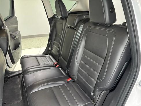 Used 2018 Ford Escape SEL FWD image 25