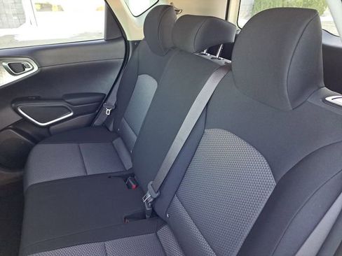 New 2025 Kia Soul LX image 16