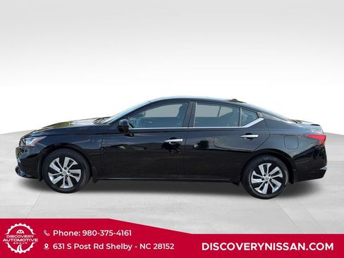 Certified 2020 Nissan Altima 2.5 S FWD image 9