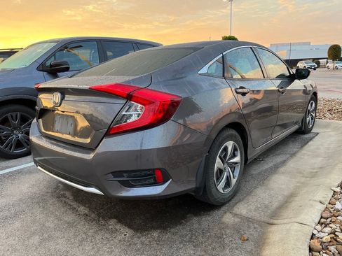 Used 2021 Honda Civic LX image 3