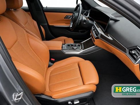Used 2023 BMW 330i Sedan w/ Convenience Package RWD image 15