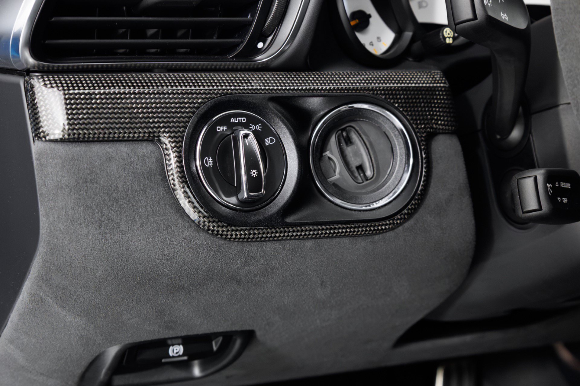 Used 2019 Porsche 911 GT2 RS RWD image 31