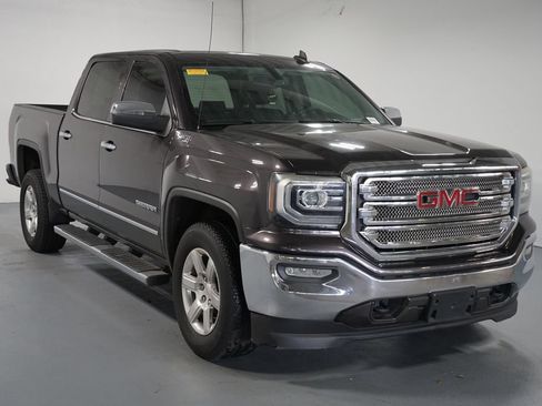 Used 2016 GMC Sierra 1500 SLT w/ Suspension Package, Off-Road AWD/4WD image 3