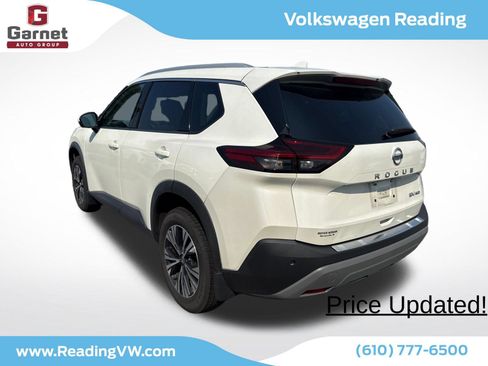 Used 2021 Nissan Rogue SV w/ Premium Package AWD/4WD image 3