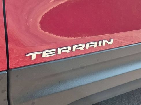 Certified 2024 GMC Terrain SLE w/ Driver Convenience Package AWD/4WD image 31