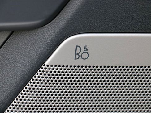 New 2025 Ford F150 Lariat w/ Equipment Group 502A High image 18