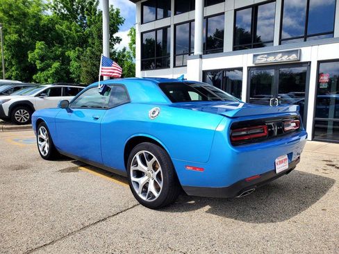 Used 2016 Dodge Challenger SXT Plus RWD image 7