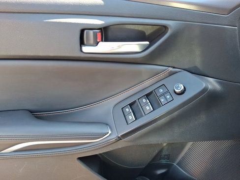 Certified 2021 Toyota Avalon XSE FWD image 13