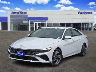 Certified 2025 Hyundai Elantra Limited