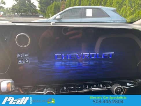 Used 2024 Chevrolet Blazer EV LT AWD/4WD image 30