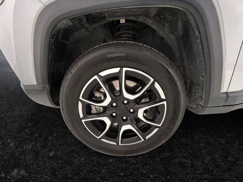 Used 2024 Jeep Compass Trailhawk image 27