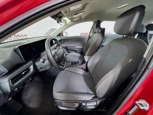 Used 2025 Kia K4 FWD image 10
