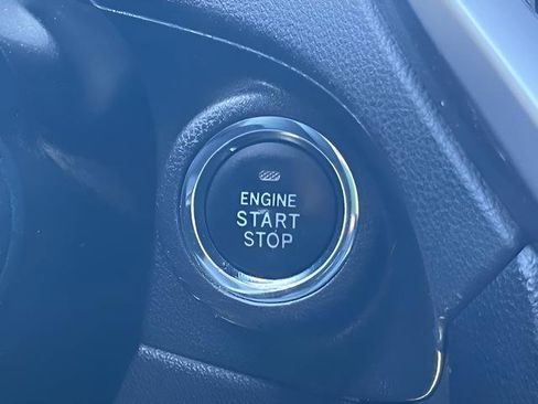 Used 2019 Subaru Ascent Limited w/ Popular Package #3 image 26