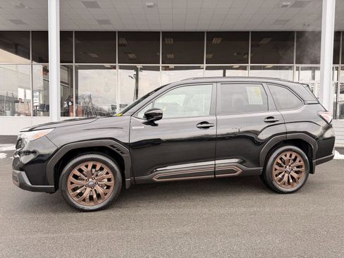 Used 2025 Subaru Forester Sport image 1