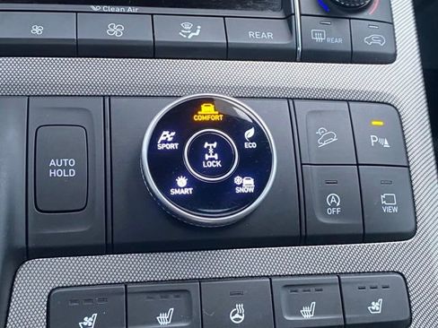 Used 2020 Hyundai Palisade Limited image 18